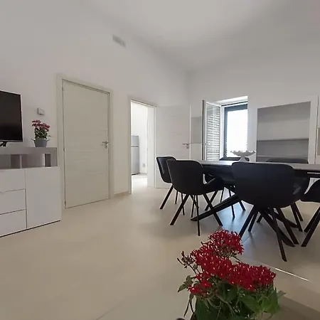 La Terrazza, Con Terrazzo E Solarium בית נופש *