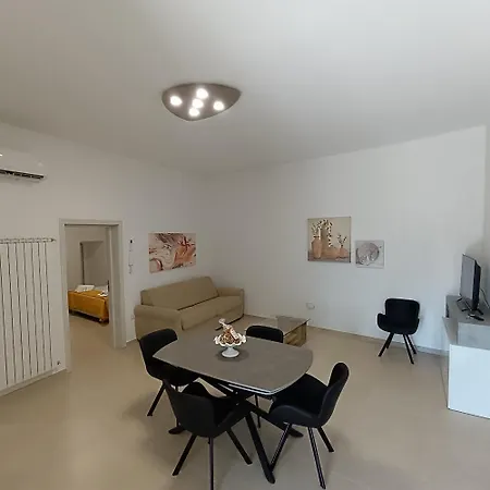 La Terrazza, Con Terrazzo E Solarium