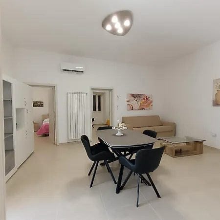 Casa vacanze La Terrazza, Con Terrazzo E Solarium *