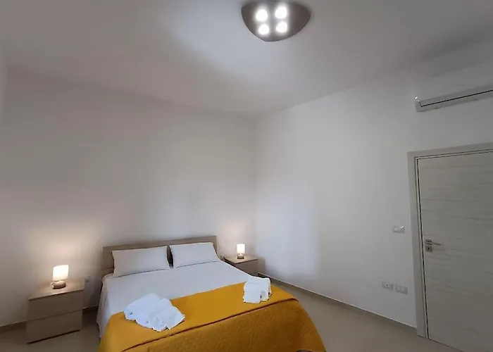 La Terrazza, Con Terrazzo E Solarium Casa vacanze Surano