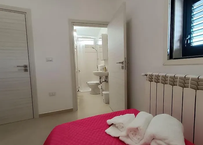 Dom wakacyjny La Terrazza, Con Terrazzo E Solarium Surano