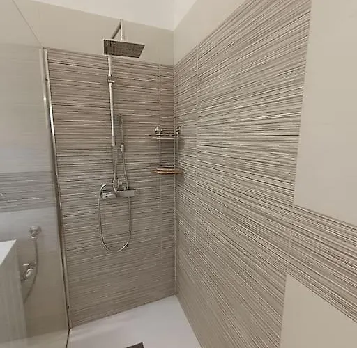 La Terrazza, Con Terrazzo E Solarium 度假居 Surano